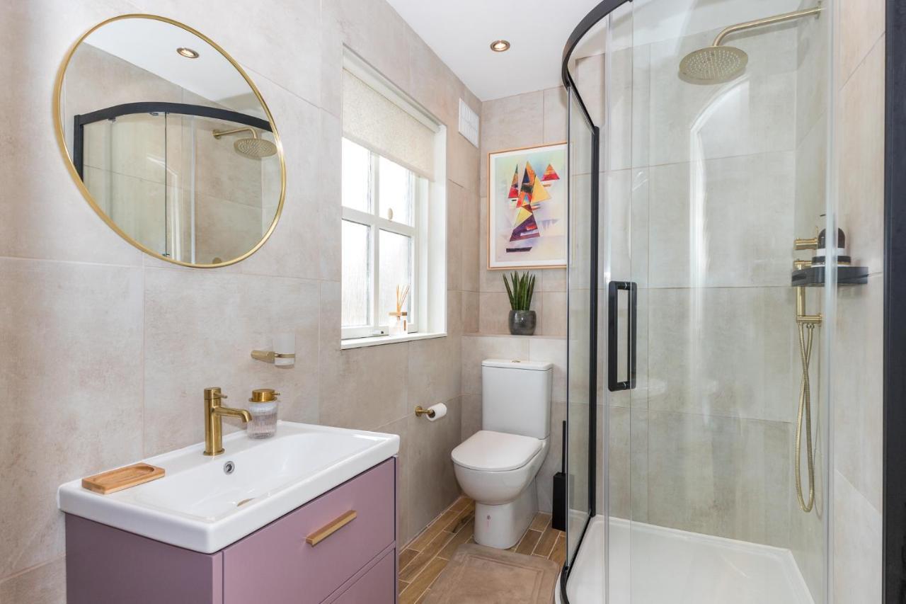 Villa Fashionable Chic Townhouse In D4 à Dublin Extérieur photo