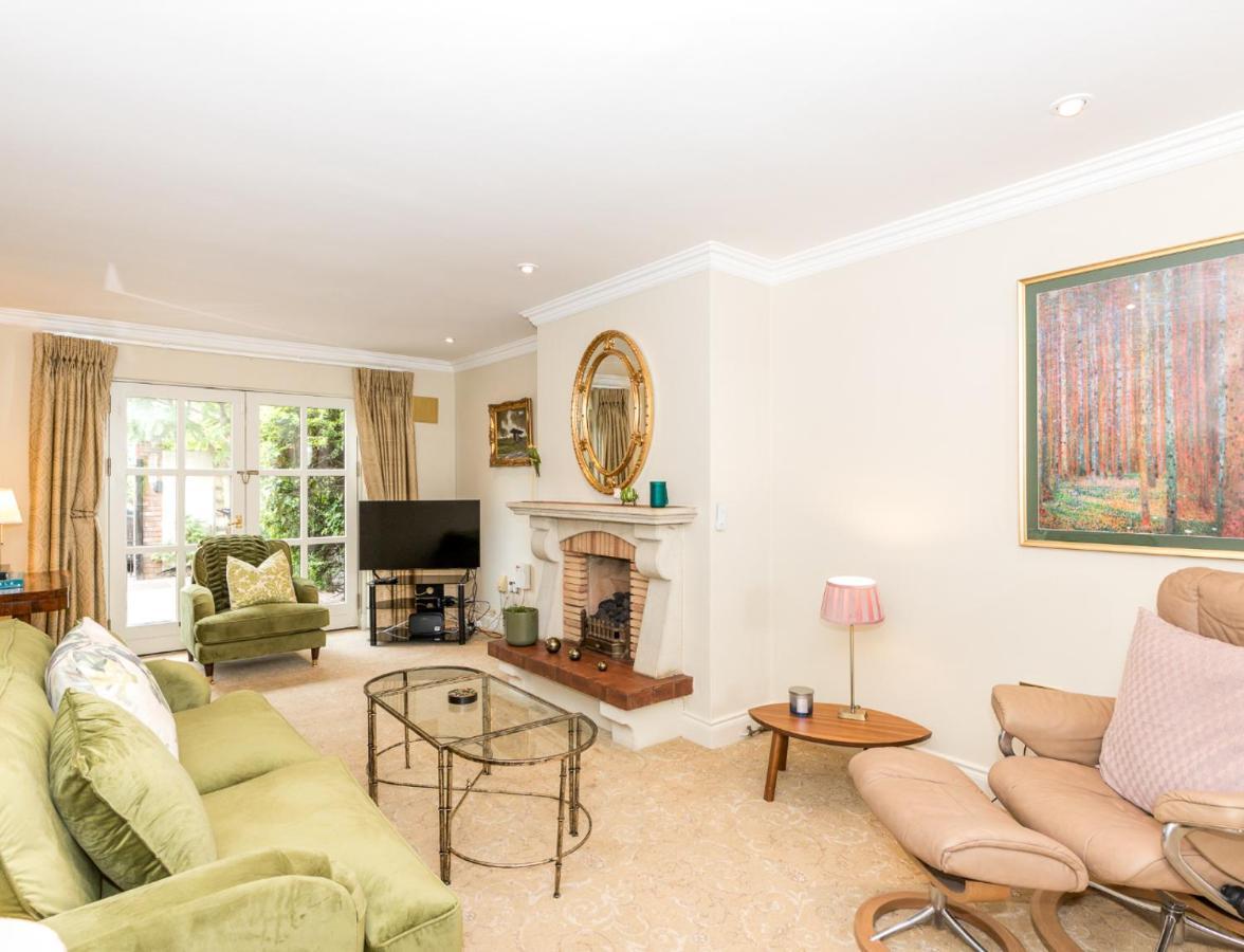Villa Fashionable Chic Townhouse In D4 à Dublin Extérieur photo